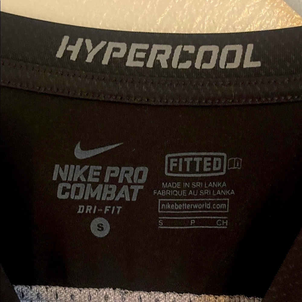Nike Pro Combat Hypercool Ucf Knights Fitted Dri-… - image 3